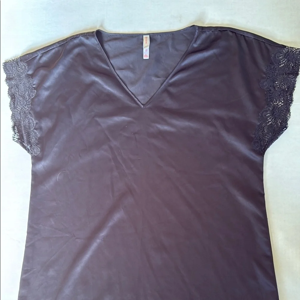 Cruz Black Lace Sleeve Nightgown LG